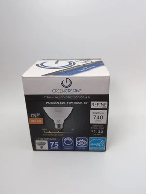 GreenCreative Titanium Crisp Series LED Bulb PAR30 E26 12.5V 2700K 40° Dimmable - Image 1 of 4