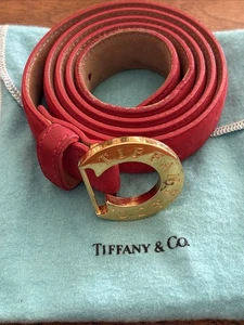 Cintura Tiffany And Co. in camoscio rosso fibbia oro 3 piedi - Foto 1 di 1