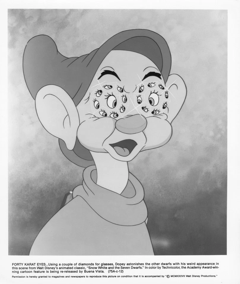 BLANCANIEVES Y LOS SIETE ENANOS foto original DISNEY publicidad b/n todavía DOPEY Foto 1 de 1