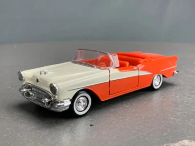 1/43 Diecast Road Champs 1955 Oldsmobile Starfire Convertible Red D0329 LZ - Image 1 of 4