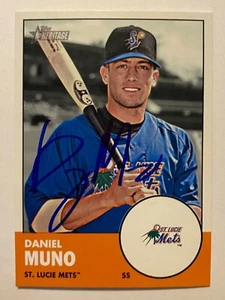 Danny Muno Signed Topps #119 2012 Card St. Lucie Mets Auto MLB RAD - Picture 1 of 1