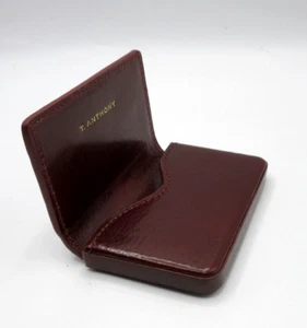 T. Anthony Visitenkartenetui Hardcover Leder Magnetverschluss BRAUN - Bild 1 von 9