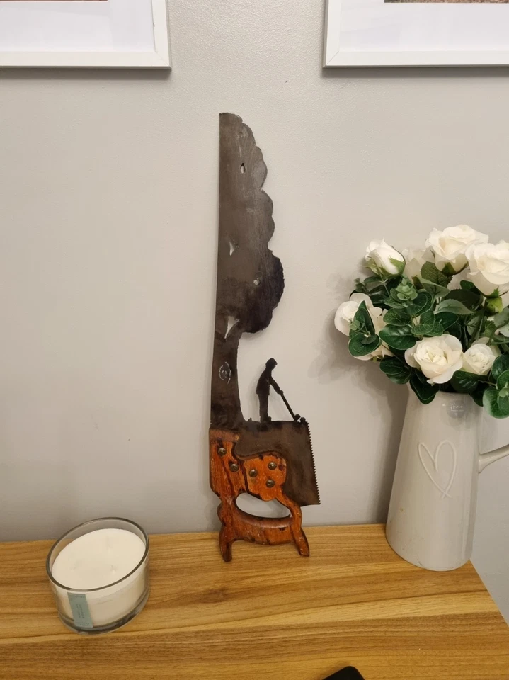 Golfer Taking A Shot Hole In One Golf Club Putting Green Flag Ball Hobby Gift  - Image 1 of 1