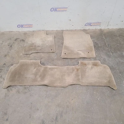 11 2011 TOYOTA LAND CRUISER FLOOR MAT SET BEIGE  Foto 1 de 4