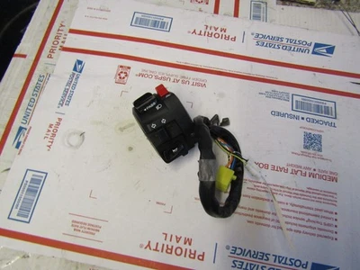 11-25 Suzuki GSXR 600 750 Left Control Headlight Switch - Image 1 of 4