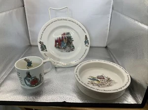 Wedgwood Eturia Barlaston Peter Rabbit 3 Stück Tasse Teller Schale  - Bild 1 von 6