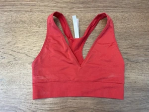 PINK Victoria's Secret Nantucket Red MEDIUM Seamless Plunge Bralette Bra VS - Picture 1 of 2