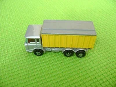 MATCHBOX SERIES LESNEY N°47 DAF TIPPER CONTAINER TRUCK - Photo 1/4