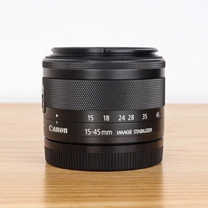 EF-M 15-45mm f/3.5-6.3 IS STM lens for Canon EOS M3 M5 M6 M6II M100 M10 M50 M200 - Picture 1 of 5