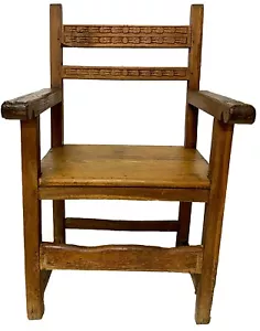 Antiguo silla, sillón frailero de pino negro, pirineo aragonés. S. XVII. 104x60x - Imagen 1 de 6