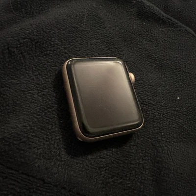 Apple Watch Series 2 42 mm oro rosa Foto 1 de 4