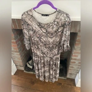 Womens Boohoo Brown Snakeskin Design Midi Length Dress size 8 Scoop Neck - Picture 1 of 6