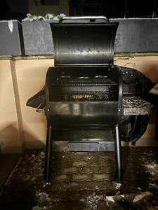 weber smokefire ex4 Mit Abdeckung - Bild 1 von 4