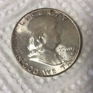 1960 P FBL Franklin Half Dollar w/ Nice Cartwheel Brilliant Uncirculated - Picture 1 of 2