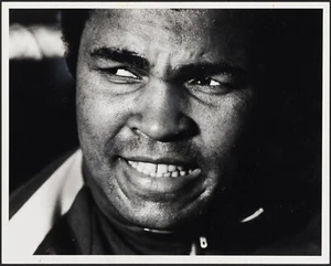 1977 MUHAMMAD ALI ORIGINAL 8X10 CLOSE UP PHOTO 1 BOXING HOF AUTHENTIC TYPE I PSA - Picture 1 of 3