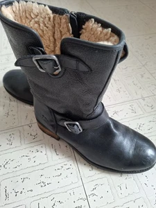 UGG Australia Women's Boots Uk-6.5 EU-39 Leather Soft Brown Fur-inside Good Used - Picture 1 of 24
