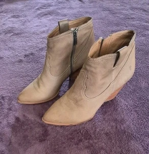 Frye Reina Ankle Boots Women's 9.5M Ash Leather Western Pointed Toe Brown Tan - Picture 1 of 8
