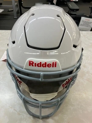 NEW 2023- Riddell SpeedFlex Football Helmet White w/ Facemask Youth Extra Large - Image 1 of 4