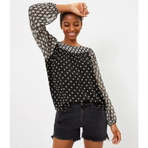 Ann Taylor LOFT Billow Sleeve Blouse XS - Picture 1 of 3