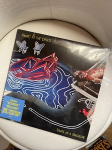 Panic at the Disco Death Of A Bachelor Vinyl Schallplatte - Bild 1 von 9