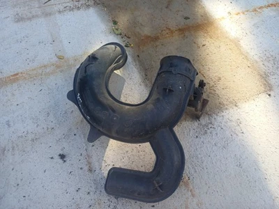 RENAULT SCENIC 1.5 DCI ENGINE AIR INTAKE PIPE 8200923128  2009 - image 1 of 4