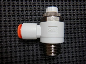SMC AS3201F-03-09 Flow Control Valve w/Fitting 1/4 In Standard ASV82 - Picture 1 of 5