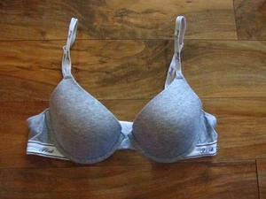 PINK by Victoria's Secret Gray Cotton Lightly Lined T-Shirt Bra size 36B - Picture 1 of 5