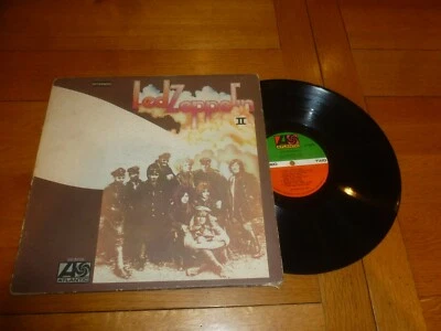 LED ZEPPELIN - Led Zeppelin II - 1969 USA 9-track stereo LP - Image 1 of 4