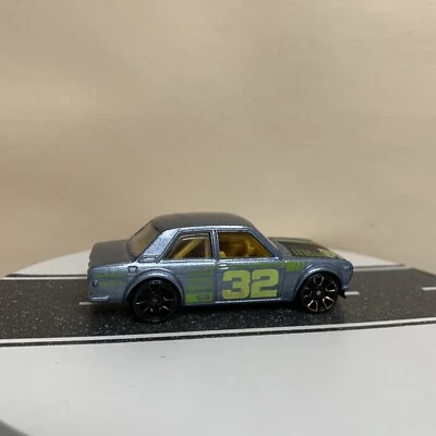 Datsun Bluebird 510 2012 Hot Wheels Faster Than Ever #2 gris #32 con trampa FTE 5 casi nuevo Foto 1 de 4