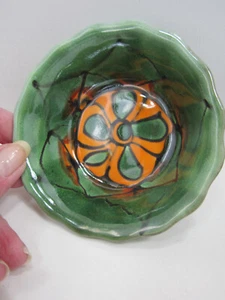 4" Unique Colors Hand Painted Mexican Pottery Salsa Sauce/Dip Ripple Rim Bowl - Picture 1 of 6
