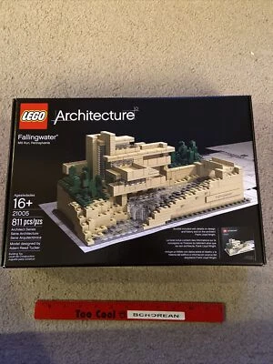 Lego 21005 Architecture Fallingwater Retired Set New 811pcs - Image 1 of 2