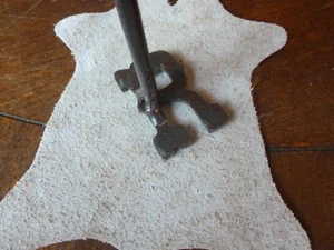 ๐ R Branding Iron CUSTOM Western Craft Cowboy Wedding Art Club,Wood,BEES,BBQ.AG - Picture 1 of 5