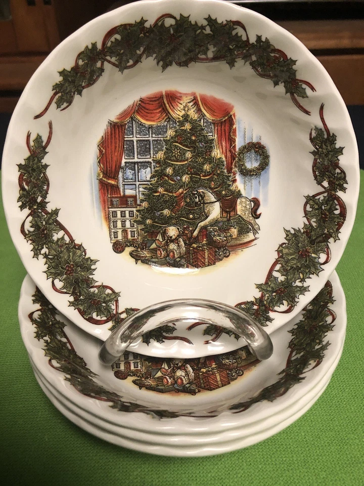 Queens Christmas Morning Cereal/Dessert Bowls 6.50” Set Of 4 Scallop/Swirl - Image 1 of 4