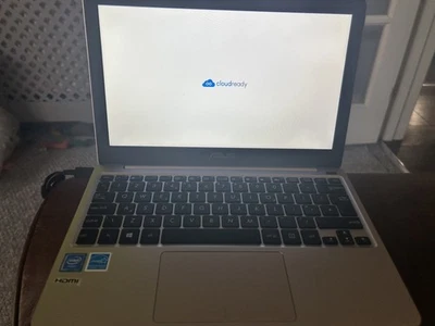 Asus E200H Laptop 2GB 32GB SSD Chrome (Cloudready os)  Atom X5 Z8300 - faulty  - Image 1 of 4