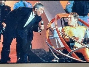 "Running Man" Original Movie Promotional 35mm Slide - Picture 1 of 2