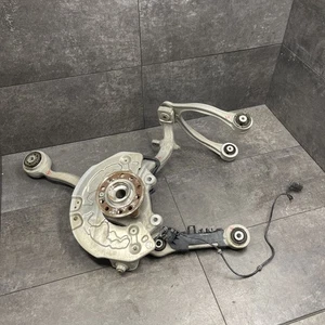 OEM 2015-2021 MERCEDES W205 C300 AWD husillo delantero izquierdo nudillo montaje cubo - Imagen 1 de 18