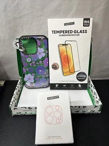 Casetify Retro Purple Floral iPhone 14 Pro Impact Case Bundle - Photo 1 sur 11