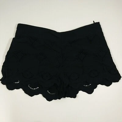 Pantalones Cortos Marca Aqua XS Negro Ojales Festoneados Floral Bordado Bloomingdales Foto 1 de 4