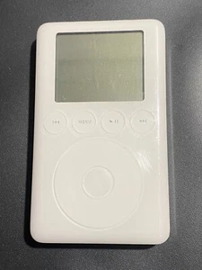 iPod Classic 3rd Generation 15gb A1040 - VW Volkwagen Special Edition - Picture 1 of 9