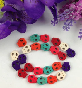 1 filamento de 26 piezas cuentas cara calavera turquesa howlita colores mezclados #22756 - Imagen 1 de 1