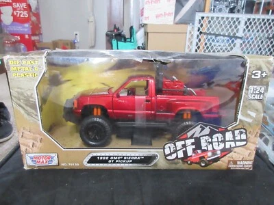 1:24 MotorMax 1992 GMC Sierra GT Pickup Truck Off Road Lifted RED Rare! - Image 1 of 4