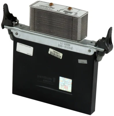 Processor Intel Pentium II XEON 450MHZ 1MB Cache - Image 1 of 2