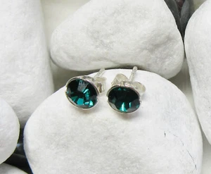 Ohrstecker silber 925 mit Original Swarowski Kristall Emerald 6mm Funkelfeuer - Bild 1 von 1