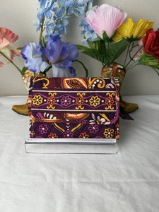 Vera Bradley Safari Sonnenuntergang Euro dreifach faltbare Geldbörse Muster im Ruhestand neu ohne Etikett - Bild 1 von 5