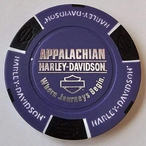 APPALACHIAN HARLEY-DAVIDSON Mechanicsburg PA Púrpura/Negro Sig Poker Chip Ver2 - Imagen 1 de 2