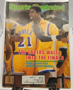 Vintage 1982 Sport Illustrated Magazine Earvin Magic Johnson Cover LA Lakers - Picture 1 of 2
