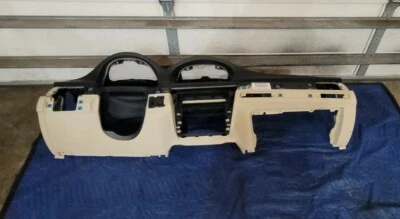 Кремово-бежевая передняя инструментальная панель приборной панели 07–13 BMW 328 335 купе/седан - Изображение 1 из 4