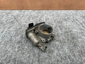 Infiniti FX37 M37 Q50 Q60 Q70 2009-2021 OEM Derecho Pasajero Acelerador Cuerpo - Picture 1 of 6
