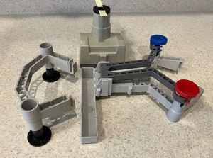 1985 Nintendo NES ROB the Robot Gyro Spinner & Both Rail Attachments - Working - Picture 1 of 9