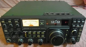 ICOM IC-750A HF Transceiver 100W 160-10m SSB CW AM Vintage Amateurfunk Japan - Bild 1 von 24